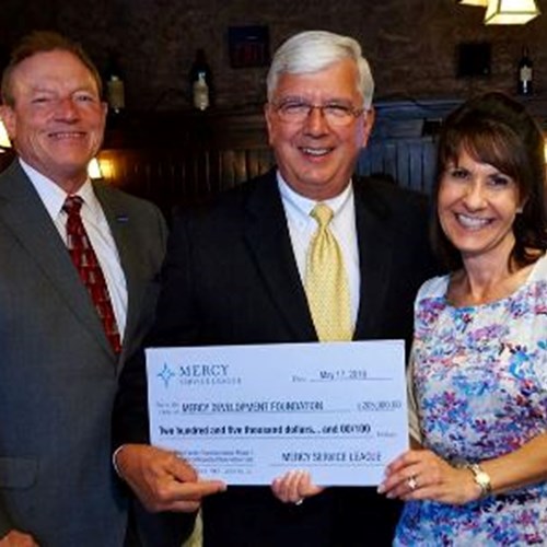 Mercy Service League presents $205,000 check to Mercy Medical Center for facility transformation project