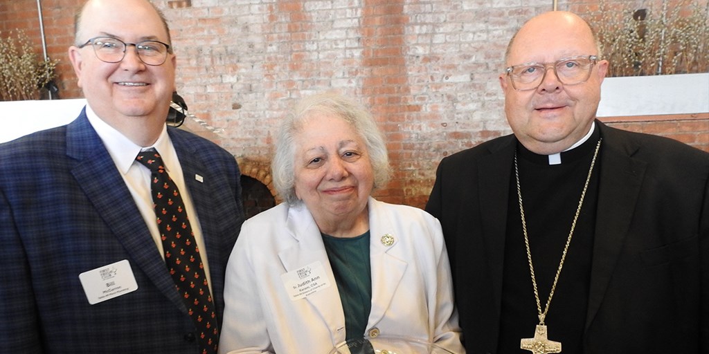 Sisters of Charity of St. Augustine receive Heart of a Servant Award at First Friday Club of Cleveland