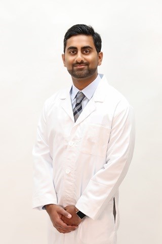 St. Vincent Charity surgeon's approach to hip replacement reduces pain and recovery time