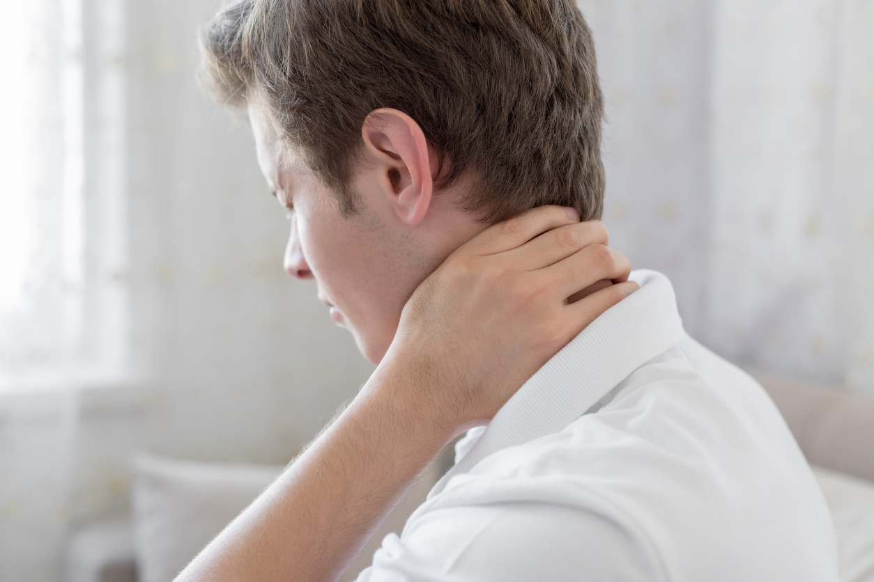 St. Vincent Charity surgeons participate in nationwide clinical trial of 2-level total disc replacement for neck pain